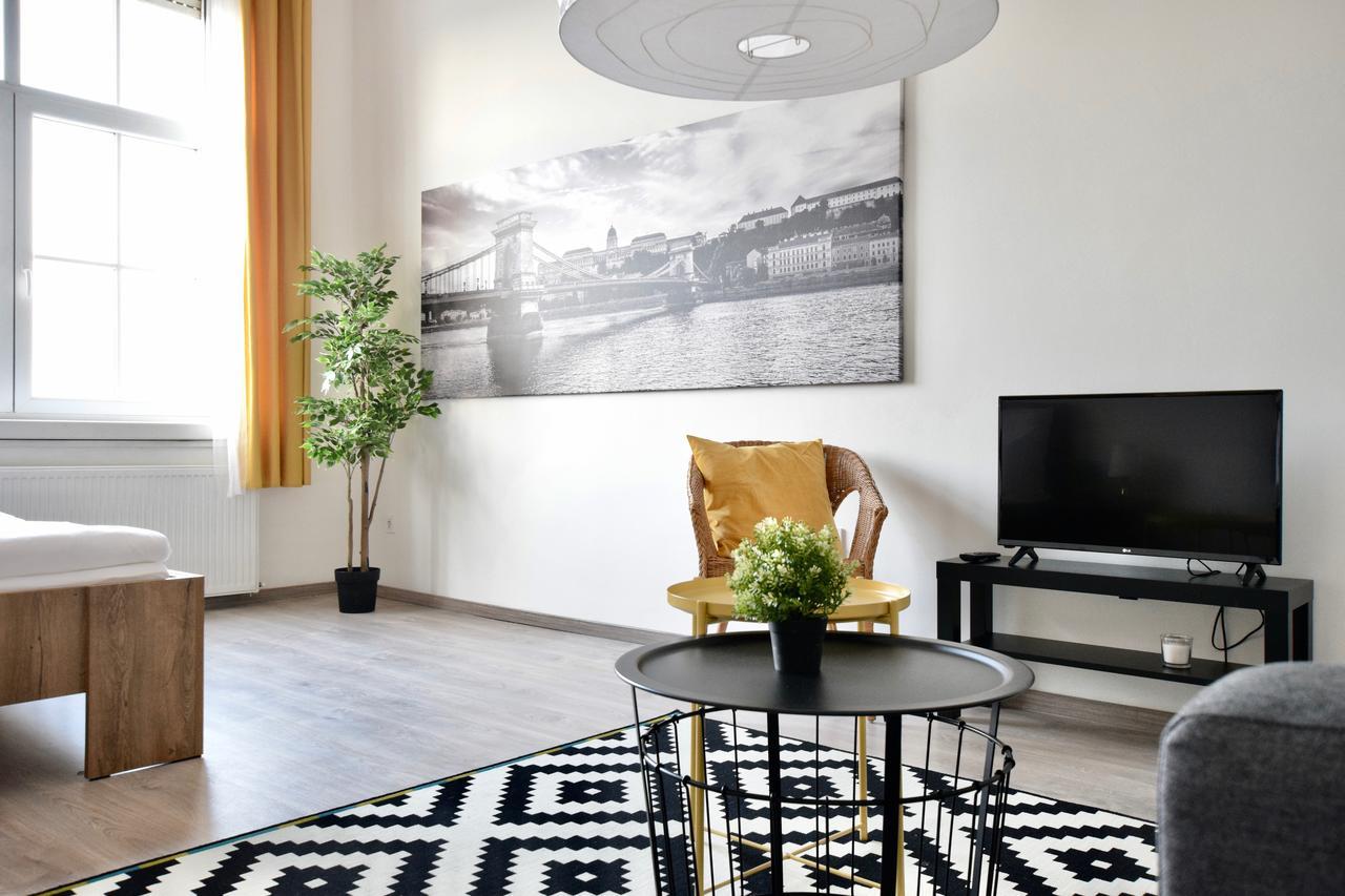 Standard Apartment By Hi5 - Bazilika Suite Budapest Exterior foto